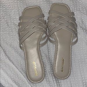 Sandas